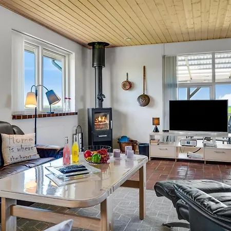 Jale - 500m To The Fjord By Interhome Vinderup